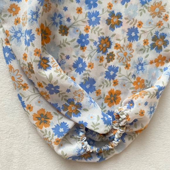 floral ruched smocked blouse puff sleeve long sleeve top - Picture 4 of 6